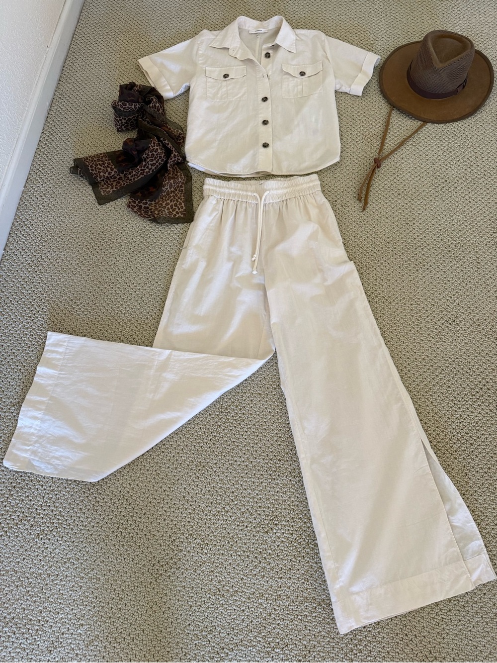 Frame Wide Leg Linen Pants in Cream